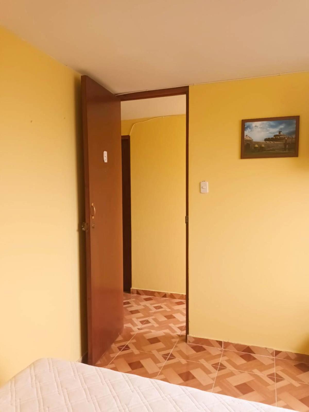 Close To Airport - Free One Time Pickup - A Y J Familia Lima Exterior foto