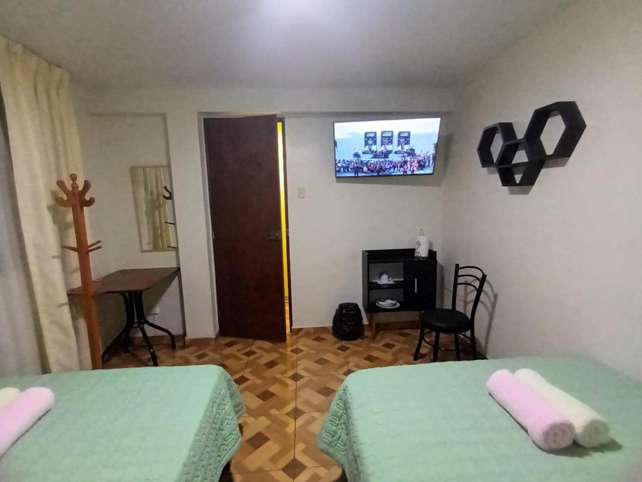 Close To Airport - Free One Time Pickup - A Y J Familia Lima Exterior foto