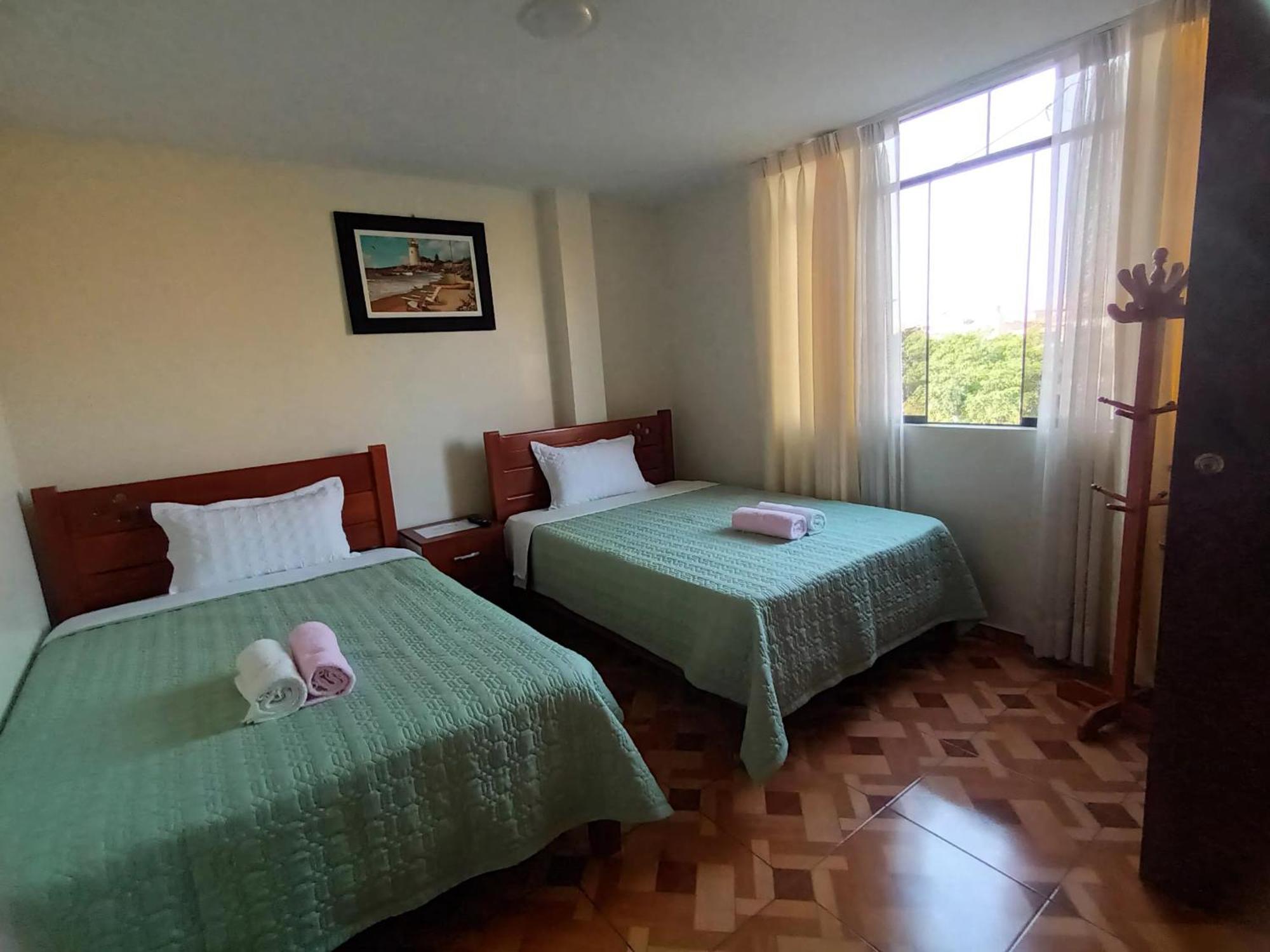 Close To Airport - Free One Time Pickup - A Y J Familia Lima Quarto foto