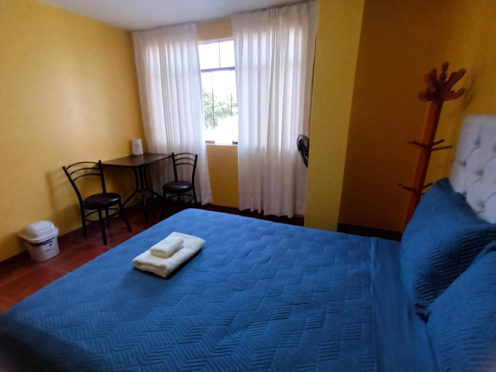 Close To Airport - Free One Time Pickup - A Y J Familia Lima Quarto foto