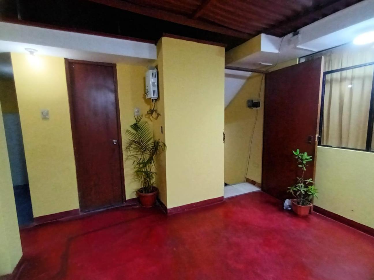 Close To Airport - Free One Time Pickup - A Y J Familia Lima Exterior foto